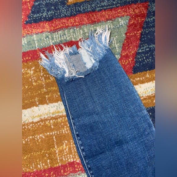 NWOT- Cello Jeans - Picture 2 of 6